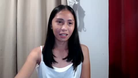 Snapshot of sweetasiancolleen chatting on July 6, 4:42 pm colleen online show from July 6, 4:42 pm