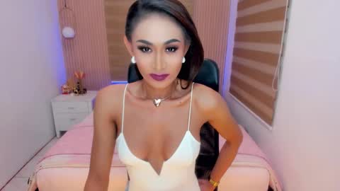 Snapshot of sweetasianlovemarie chatting on October 2, 12:17 am BEA sweetgirl online show from October 2, 12:17 am