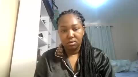 sweetaura001 online show from June 21, 7:55 am