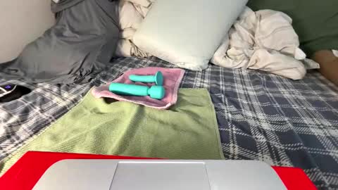 Sweetbear online show from March 11, 12:22 pm