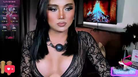 Snapshot of sweetbella69xoxo chatting on April 27, 7:06 am BELLA online show from April 27, 7:06 am