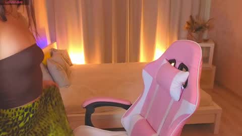Kim online show from June 5, 3:02 am