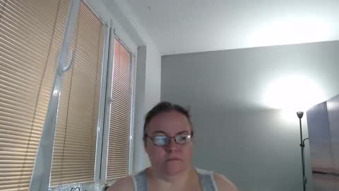 Sweetboobs85h online show from November 7, 8:14 am