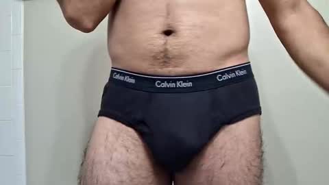 Snapshot of sweetboy842 chatting on November 20, 1:33 pm sweetboy842 online show from November 20, 1:33 pm