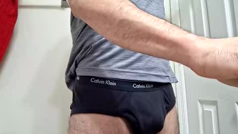 Snapshot of sweetboy842 chatting on December 17, 11:38 am sweetboy842 online show from December 17, 11:38 am