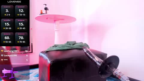    online show from March 11, 7:53 pm