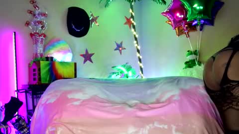 Jillian online show from April 1, 8:48 am