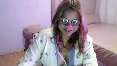 Cristal online show from November 11, 5:35 pm