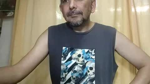 Snapshot of sweetcuervo chatting on November 23, 9:25 pm sweetcuervo independent model online show from November 23, 9:25 pm