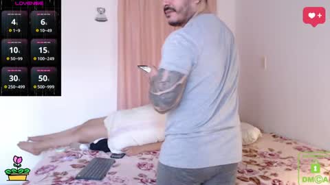 Snapshot of sweetdesires_ chatting on July 14, 3:07 pm online show from July 14, 3:07 pm