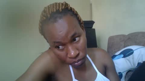 Snapshot of sweetdiva2012 chatting on September 17, 6:48 am sweetdiva2012 online show from September 17, 6:48 am