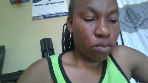 Snapshot of sweetdiva2012 chatting on February 7, 6:28 am sweetdiva2012 online show from February 7, 6:28 am