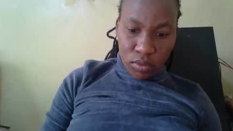 Snapshot of sweetdiva2012 chatting on February 13, 5:47 am sweetdiva2012 online show from February 13, 5:47 am