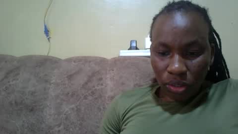 Snapshot of sweetdiva2012 chatting on March 21, 1:05 pm sweetdiva2012 online show from March 21, 1:05 pm