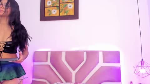 Coraline online show from November 21, 12:37 pm