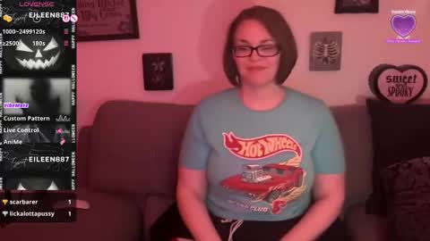 Snapshot of sweeteileen887 chatting on October 21, 6:25 am Eileen online show from October 21, 6:25 am