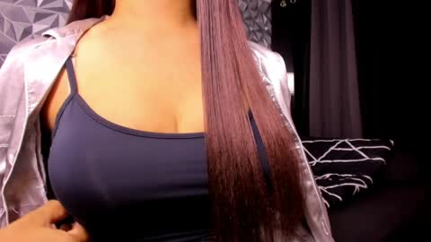 sweetest_one4 online show from May 2, 8:03 pm