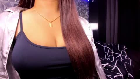 sweetest_one4 online show from May 22, 8:47 pm