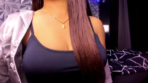 sweetest_one4 online show from May 29, 11:36 pm
