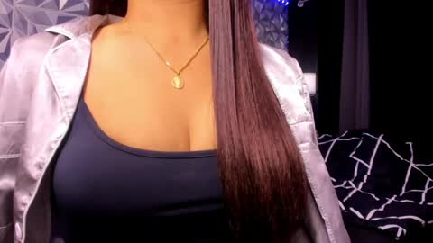sweetest_one4 online show from June 1, 10:55 pm