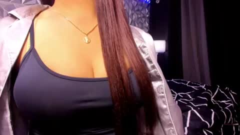 sweetest_one4 online show from July 1, 4:47 am