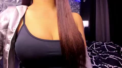 sweetest_one4 online show from July 5, 4:58 pm