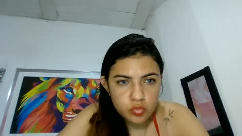 Snapshot of sweetevil03 chatting on June 25, 2:11 am sweetevil69 online show from June 25, 2:11 am