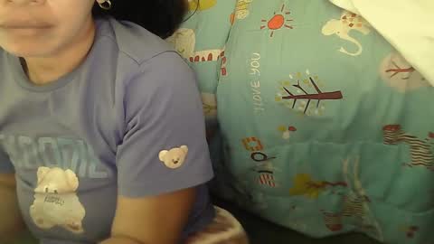 Snapshot of sweetfilipinawet chatting on February 19, 7:27 pm Stacy online show from February 19, 7:27 pm