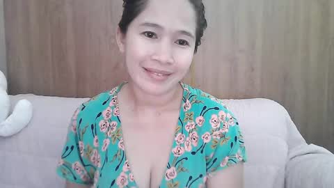 Stacy online show from April 21, 2:12 pm