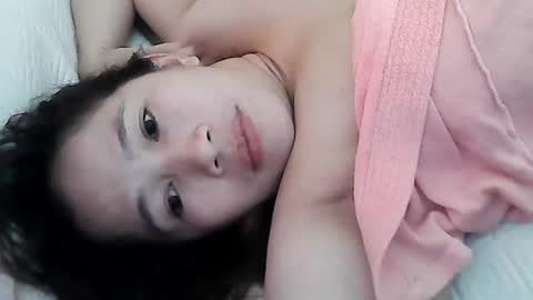 Snapshot of sweetfilipinawet chatting on July 23, 1:58 am Stacy online show from July 23, 1:58 am