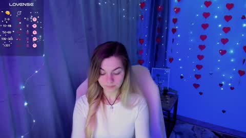 sweetfoyou online show from February 19, 6:42 am