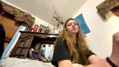 Snapshot of sweetfreedom2004 chatting on November 7, 8:14 am sweetfreedom2004 online show from November 7, 8:14 am