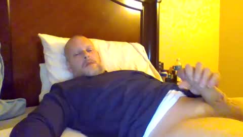 Snapshot of sweetg233 chatting on January 26, 8:03 am sweetg233 online show from January 26, 8:03 am