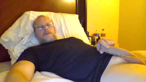 Snapshot of sweetg233 chatting on January 31, 5:40 am sweetg233 online show from January 31, 5:40 am