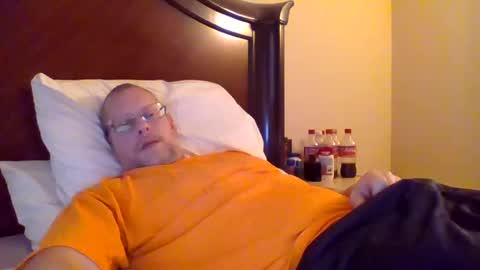 Snapshot of sweetg233 chatting on February 12, 5:48 pm sweetg233 online show from February 12, 5:48 pm