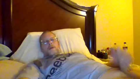 Snapshot of sweetg233 chatting on October 23, 5:51 am sweetg233 online show from October 23, 5:51 am