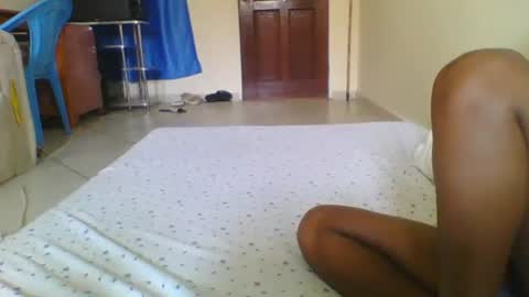 Snapshot of sweetgal2025 chatting on February 1, 8:35 am EUNICE online show from February 1, 8:35 am