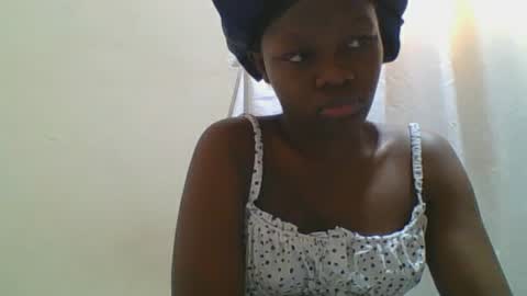 Snapshot of sweetgal2025 chatting on June 23, 6:55 am EUNICE online show from June 23, 6:55 am