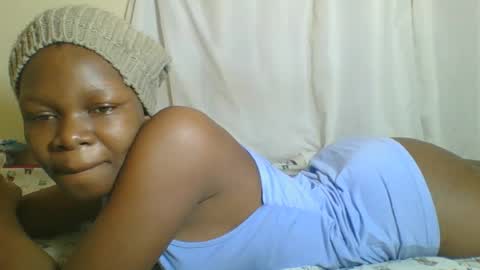 Snapshot of sweetgal2025 chatting on July 3, 7:15 am EUNICE online show from July 3, 7:15 am