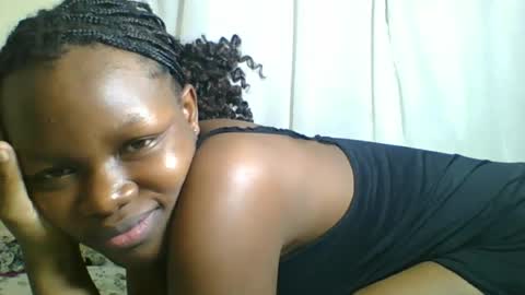Snapshot of sweetgal2025 chatting on August 4, 9:28 pm EUNICE online show from August 4, 9:28 pm