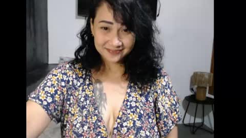 Jean online show from May 2, 4:01 pm