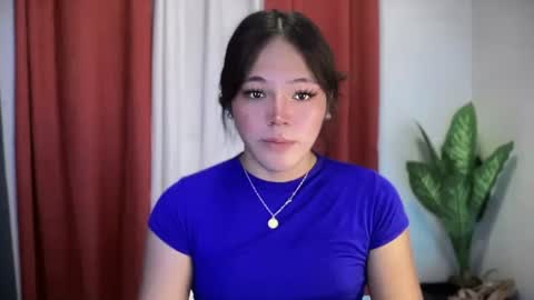 Ayesha online show from October 29, 1:24 pm