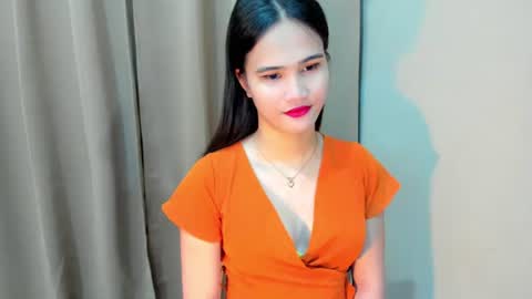 sweetgirl_latina143 online show from September 12, 5:18 am