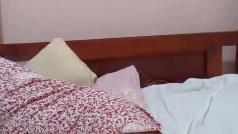 sweetib1 online show from June 27, 6:29 am