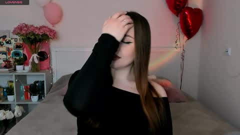 Snapshot of sweetie_candy_ chatting on May 23, 2:54 pm Hannah online show from May 23, 2:54 pm