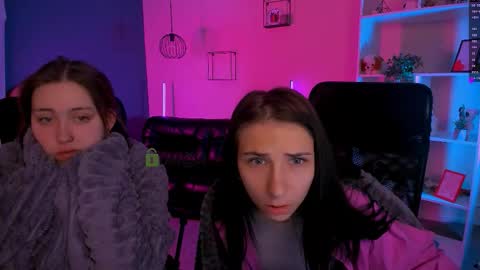 Chloe online show from January 19, 9:46 am