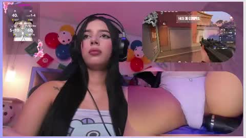 sweetie_cloe online show from June 12, 9:46 pm