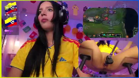 sweetie_cloe online show from June 23, 2:26 pm