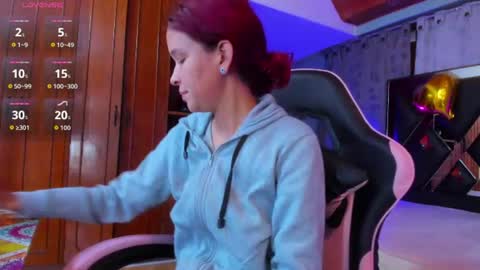 FOXXY online show from June 26, 11:03 am