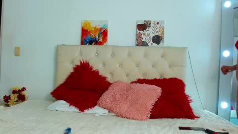 Lisa online show from March 17, 8:28 am